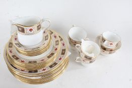 Royal Crown Derby 'Derby Border' tea service, consisting of ten dinner plates, six saucers, six