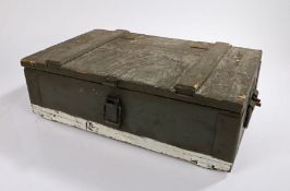 Russian/Warsaw Pact F1 Grenade crate, wooden construction with compartmentalised interior, note to