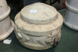 Marble boss, the circular boss with carved rods and flower design, 30cm wide