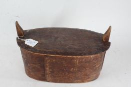 Scandinavian pine food box, late 19th/early 20th century, having incised flowers to the lid and