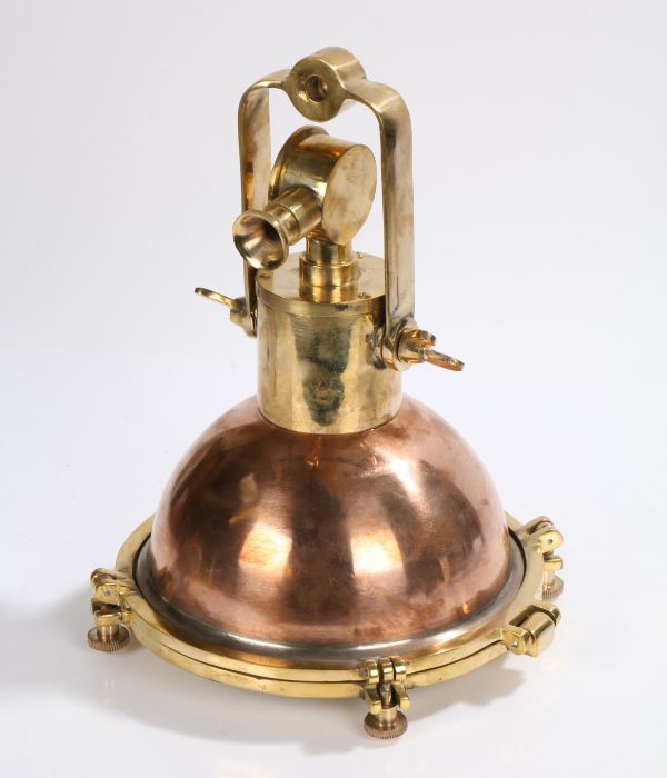 Mid 20th Century Oil Tanker ceiling lamp, Japanese, in copper and brass, the head 24cm diameter - Bild 2 aus 2