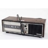 Oscar 73 wooden cased clock radio, 34cm wide