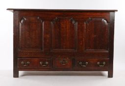 18th Century oak mule chest, the rectangular later hinged top above three arched inset panels