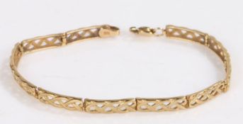 9 carat gold Celtic style bracelet, 5.7 grams