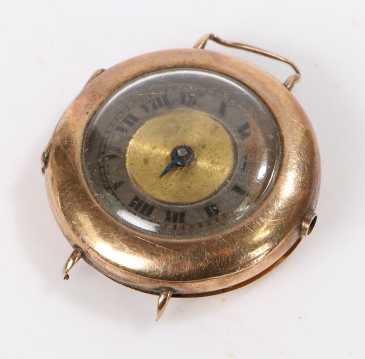 9 Carat Gold Wristwatch face with roman numerals, gross weight 17.4g