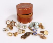 Cufflinks, buttons and studs, to include single 18 carat gold cufflink 3.7g, single 9 carat gold