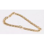 10 carat gold chain link bracelet, 4.0 grams