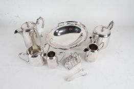 Walker & Hall silver plated tea and coffee set, consisting of teapot, coffee pot, milk jug, cream