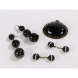 Collection of banded agate jewellery to include a brooch, cuff links and a pair of earrings (4)