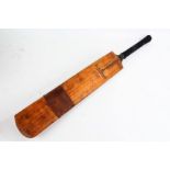 Gunn & Moore 'The Autograph' cricket bat, 87cm long