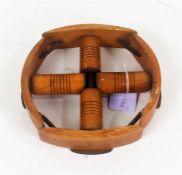 Wooden adjustable hat stretcher, 16.5cm wide x 17.5cm wide