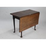 George III mahogany drop leaf table, having a single drop leaf and pad feet, 91cm wide