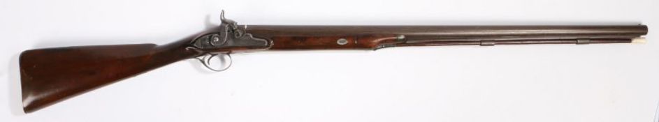 19th century smooth bore percussion sporting gun, Damascus barrel with steel ramrod pipes containing