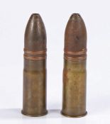 Two First World War French 37mm shell cases and projectiles, both date 1/18 to the base and