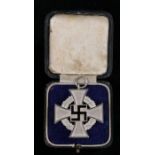 German Third Reich faithful service award (Treudienst-Ehrenzeichen), in silver for 25 years service,