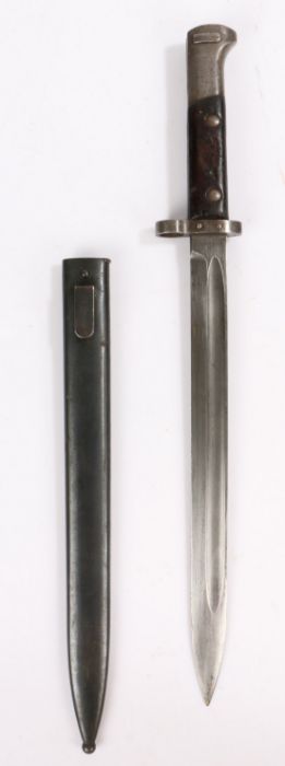 Czechoslovakian VZ–24 Knife Bayonet, stamped CSZ over H to ricasso, held in steel scabbard stamped