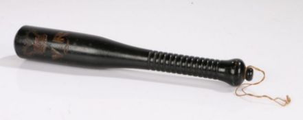 Victorian ebonised truncheon, the body with painted V.R. and Crown above a ridged handle, 30cm long