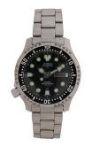 Citizen Divers 200m gentleman's stainless steel wristwatch, the signed black dial with roundel