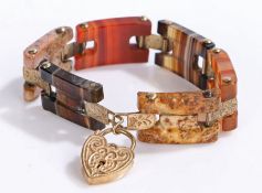 9 carat gold and agate bracelet, with six different agate panels and a 9 carat gold padlock clasp,