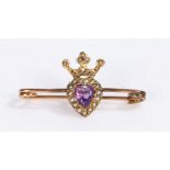 Amethyst and pearl set brooch, with a crown above the heart shape amethyst on a bar brooch, 33mm