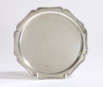 George V silver card tray, Birmingham 1923, maker Henry Moreton, of octagonal form with gadrooned