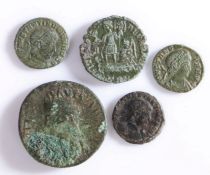 Roman Coinage, to include Constantius II and three further coins, (5)