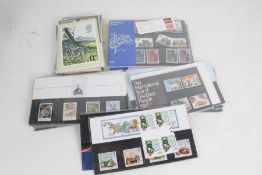 Stamps, GB decimal presentation packs + in packet