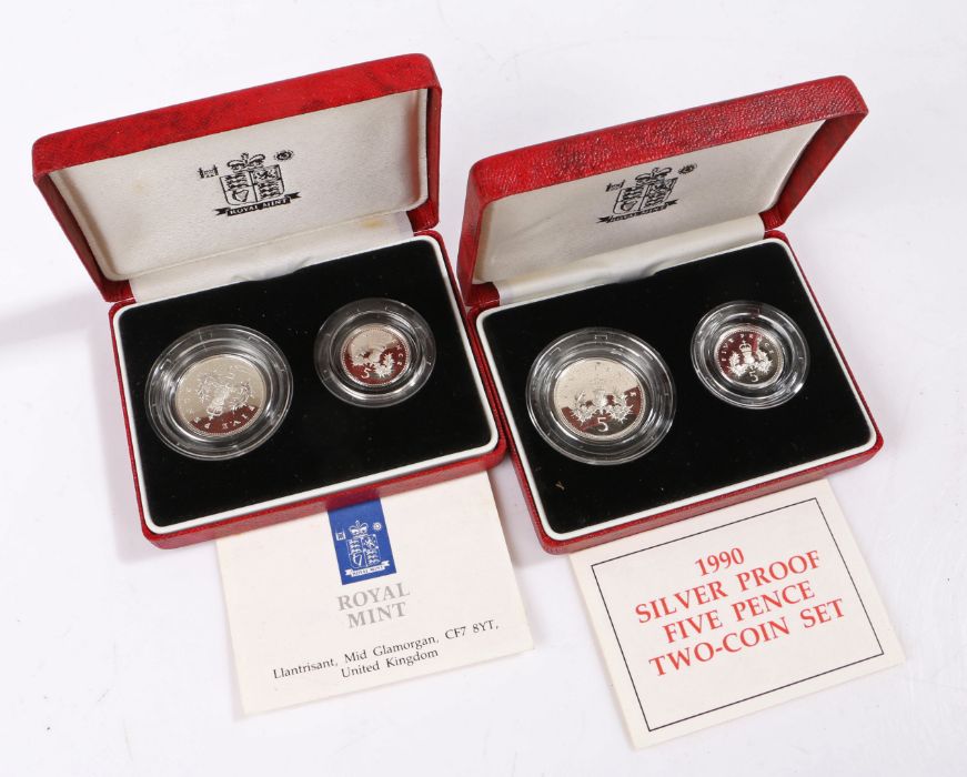 Royal Mint, two cased 1990 Silver proof Five Pence Two-Coin set Five Pence pieces, (2)