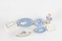 Collection of Wedgwood plates together with a porcelain figure one AF (7)