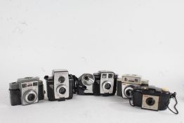 Kodak cameras, to include a Twin 20 camera outfit, Duaflex IV, Brownie Relfex 20, Autosnap, 127,