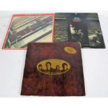 3 x Beatles related LPs. The Beatles (2) - 1962-1966 (PCSP 717), 2-LP set. Love Songs (