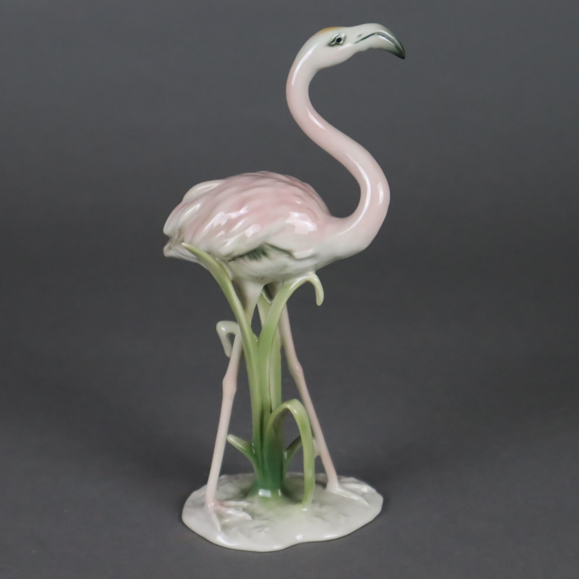 Tierplastik "Flamingo" - AK Kaiser, Porzellan, polychrom bemalt, auf naturalist - Image 2 of 10