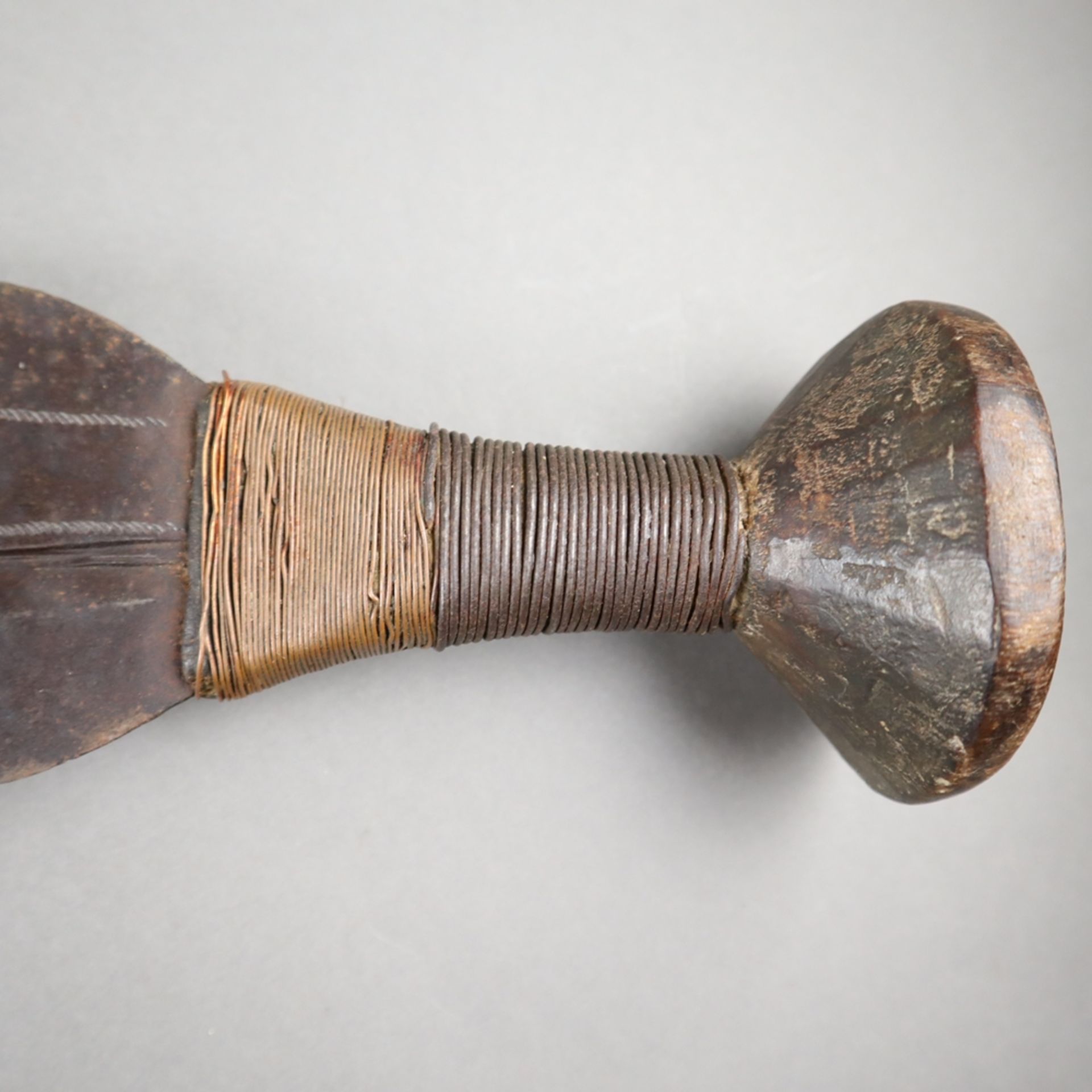 Afrikanisches Krummschwert - Gurade?, wohl Abessinien, breite stark gebogte Eis - Bild 5 aus 7