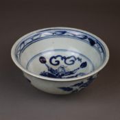 Blauweiß-Schale - China, Glasur mit Krakelee-Muster, Bemalung in Unterglasurbla