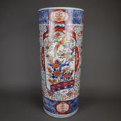 Rollbild-Ständer - Porzellan, China 20.Jh., polychromer floraler Dekor im Imari