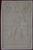 Elfenbeinplatte - Gottesmutter Nikopoia nach byzantinischem Vorbild, thronende