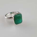 Smaragdring - 925er Silber, Ringkopf besetzt mit grünem Smaragd, ca.14ct, Ring