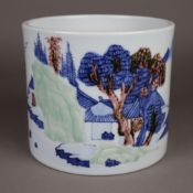 Cachepot - China, Porzellan mit Bemalung in Kobaltblau und polychromen Aufglasu