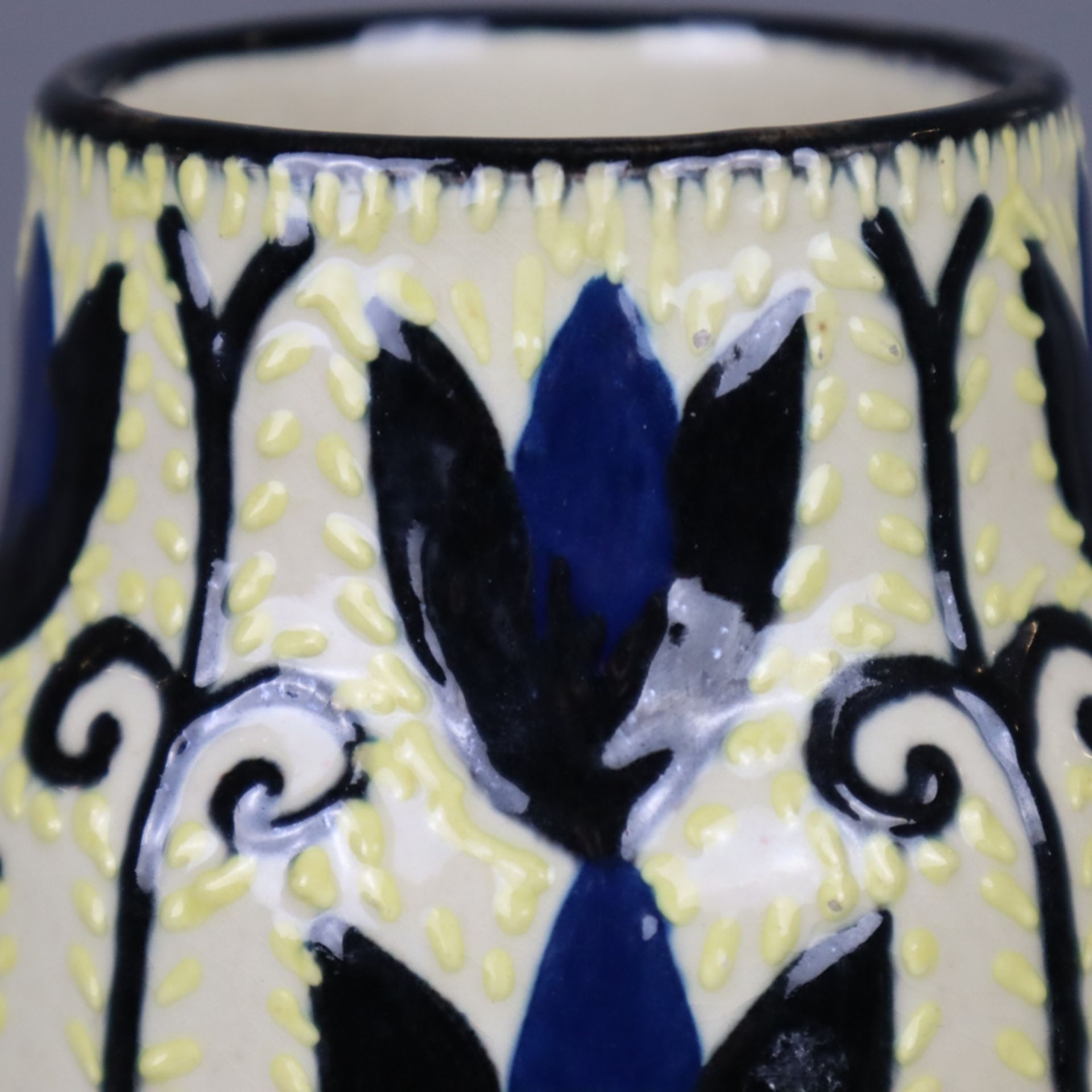 Keramikvase - Tonwerke Kandern, nach 1915, Mod.nr.: 953, konisch zulaufende For - Image 5 of 6