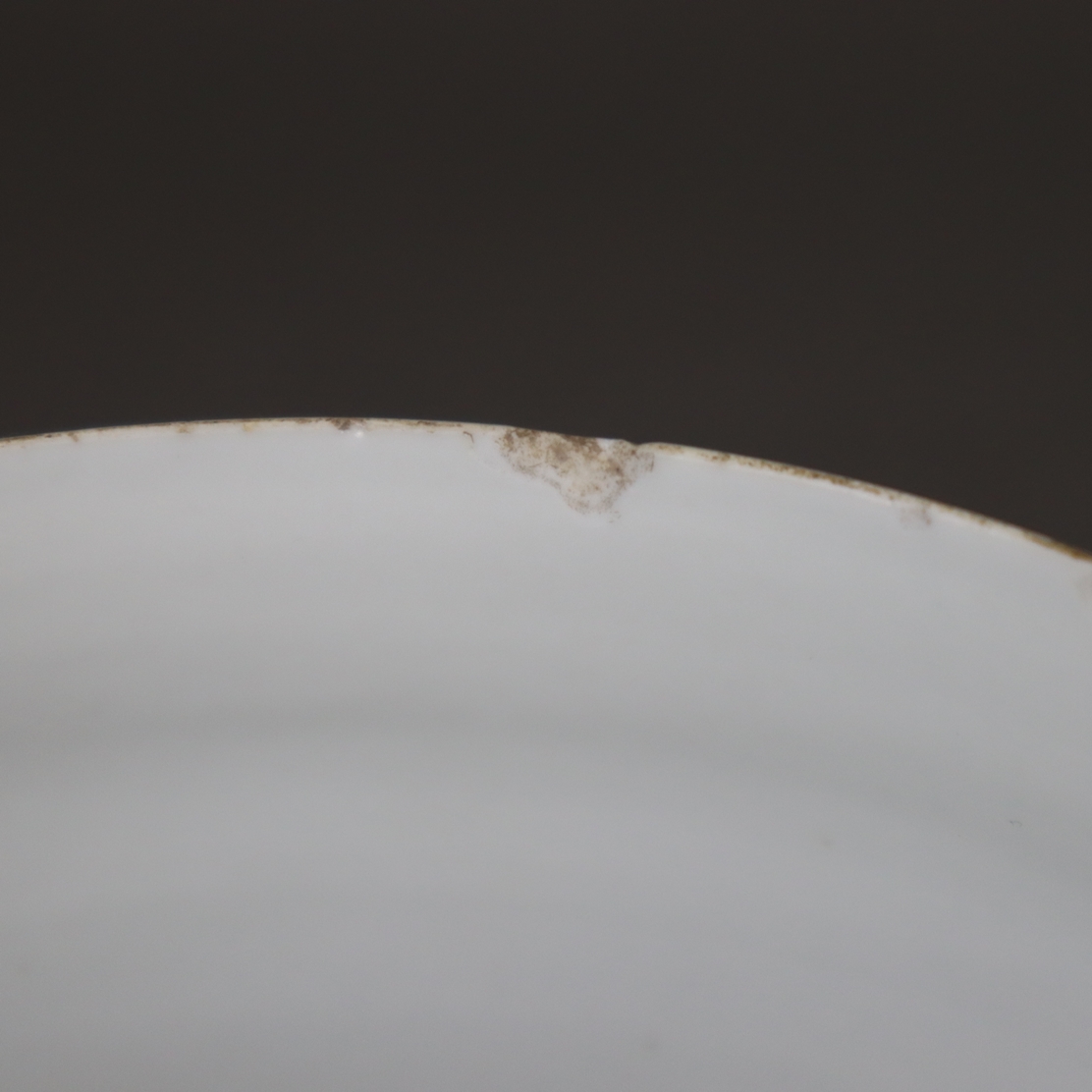 Deckeldose - China, Porzellan, runde zylindrische Form, Schauseite und Stülpdec - Image 12 of 14