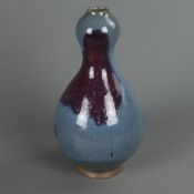 Vase - China, Steinzeug, Jun-Glasur mit feinem Craquelé, H. ca. 24,5 cm