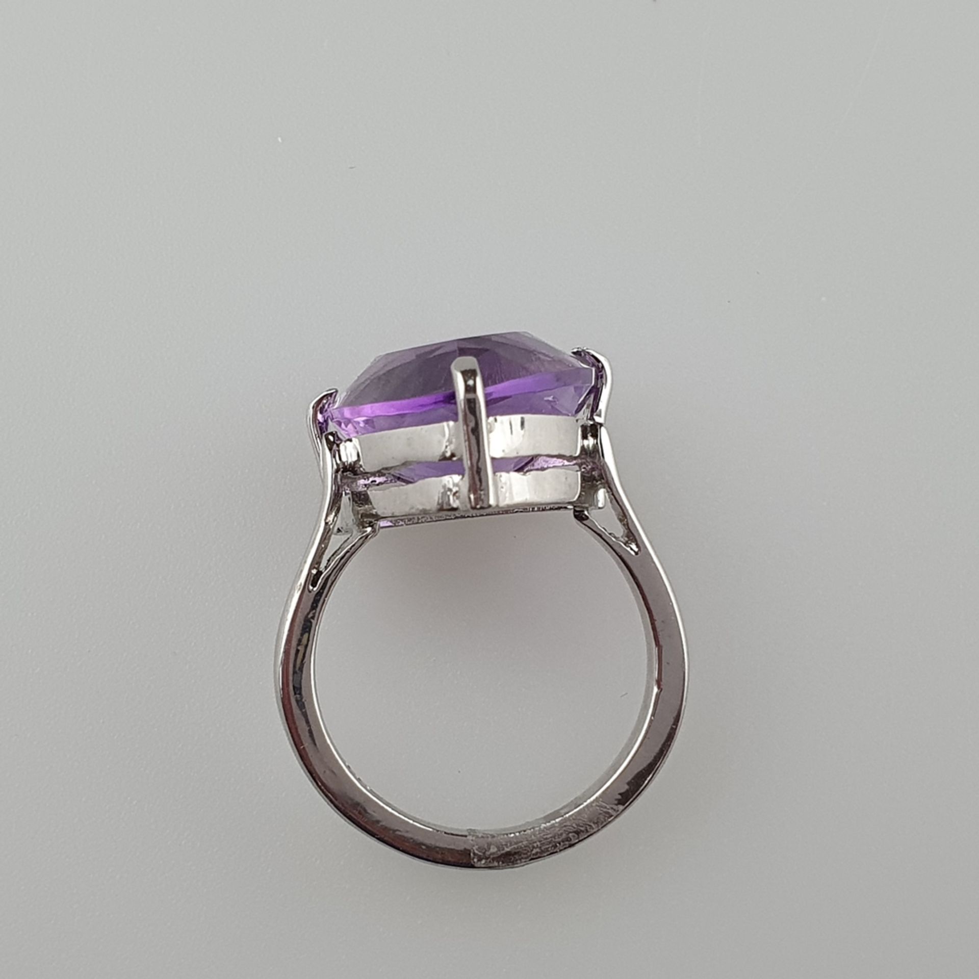 Amethystring - 925er Silber, Ringkopf besetzt mi | Fancy shape amethyst ring 925 silver with 10ct s - Image 8 of 8