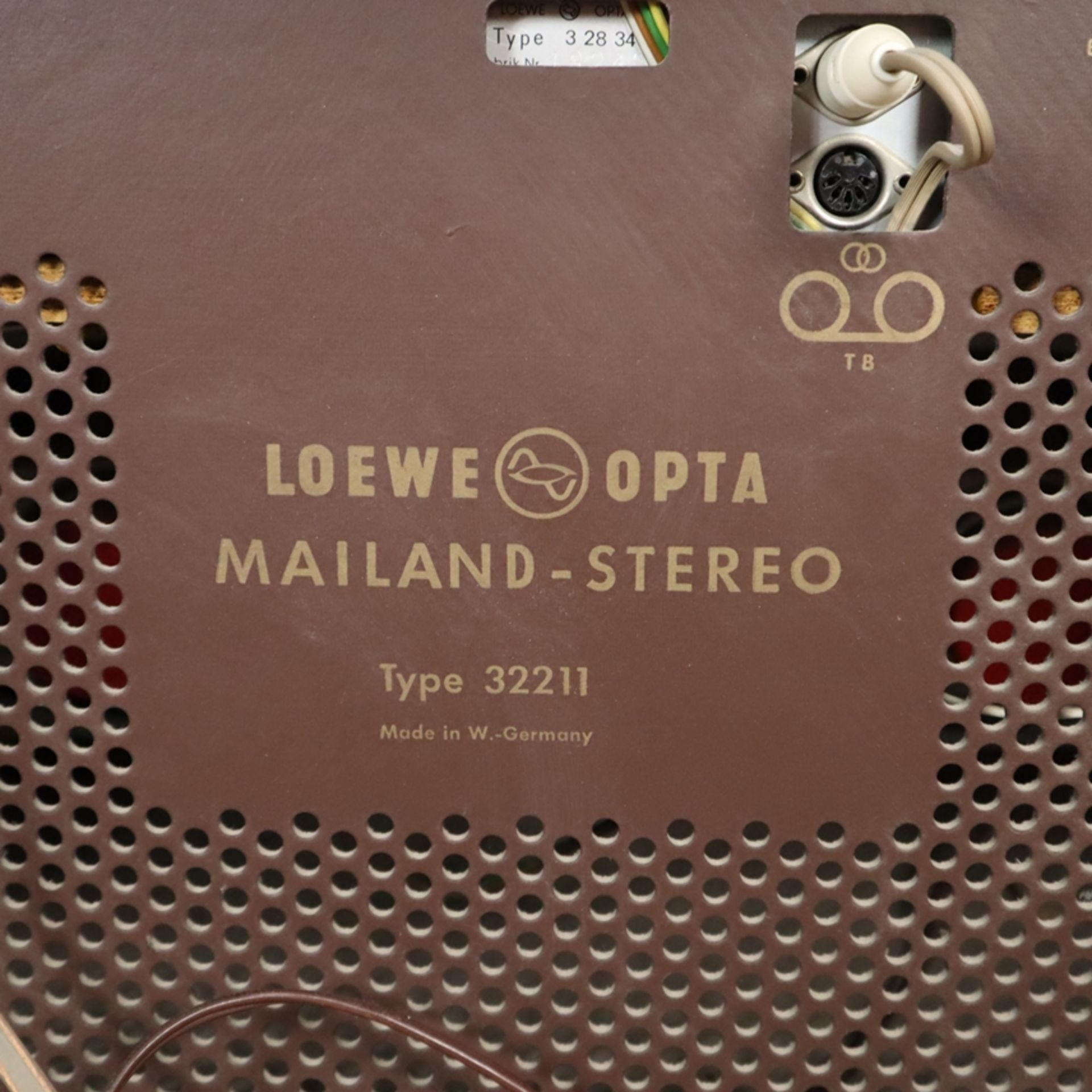 Loewe-Opta-Musikschrank "Mailand-Stereo" 32211 T/W - 1960er Jahre, rechteckiger Holzkorpus auf vier - Image 12 of 14