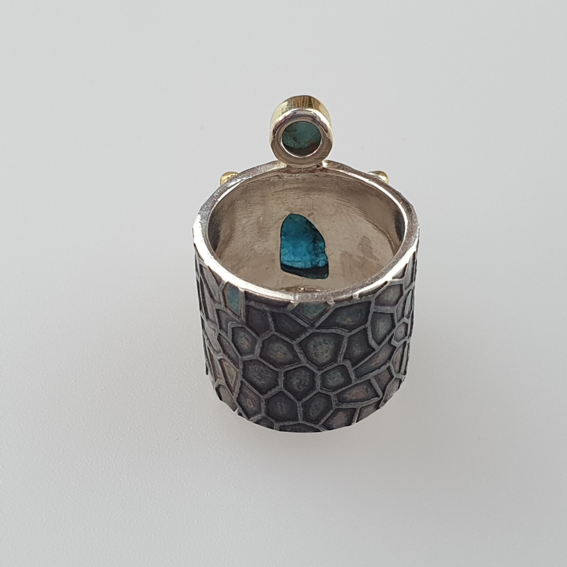 Damenring - 925er Silber, breite Ringschiene, goldfarbe | 925 Silver Ring with Kyanite and Sapphire - Image 3 of 6