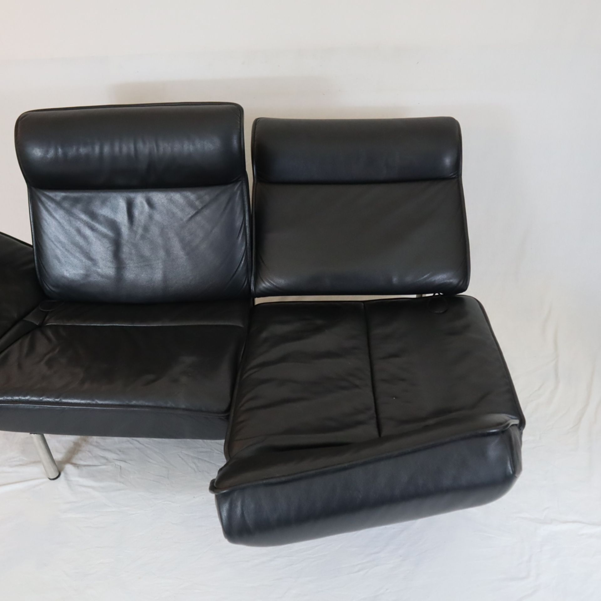 Ledersofa - DS-450, Design: Thomas Althaus (1999), Hersteller: De Sede, Schweiz, Aluminium-Gestell, - Image 4 of 12