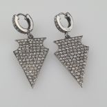 Diamant-Ohrringe - Silber, besetzt mit kleinen D | Silver Diamond Dangler Earrings with Rose Cut Di