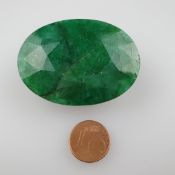Großer geschliffener Smaragd - oval facettiert, ca.48x36x18mm, 205 ct., mit Z | 205ct Emerald Gemst