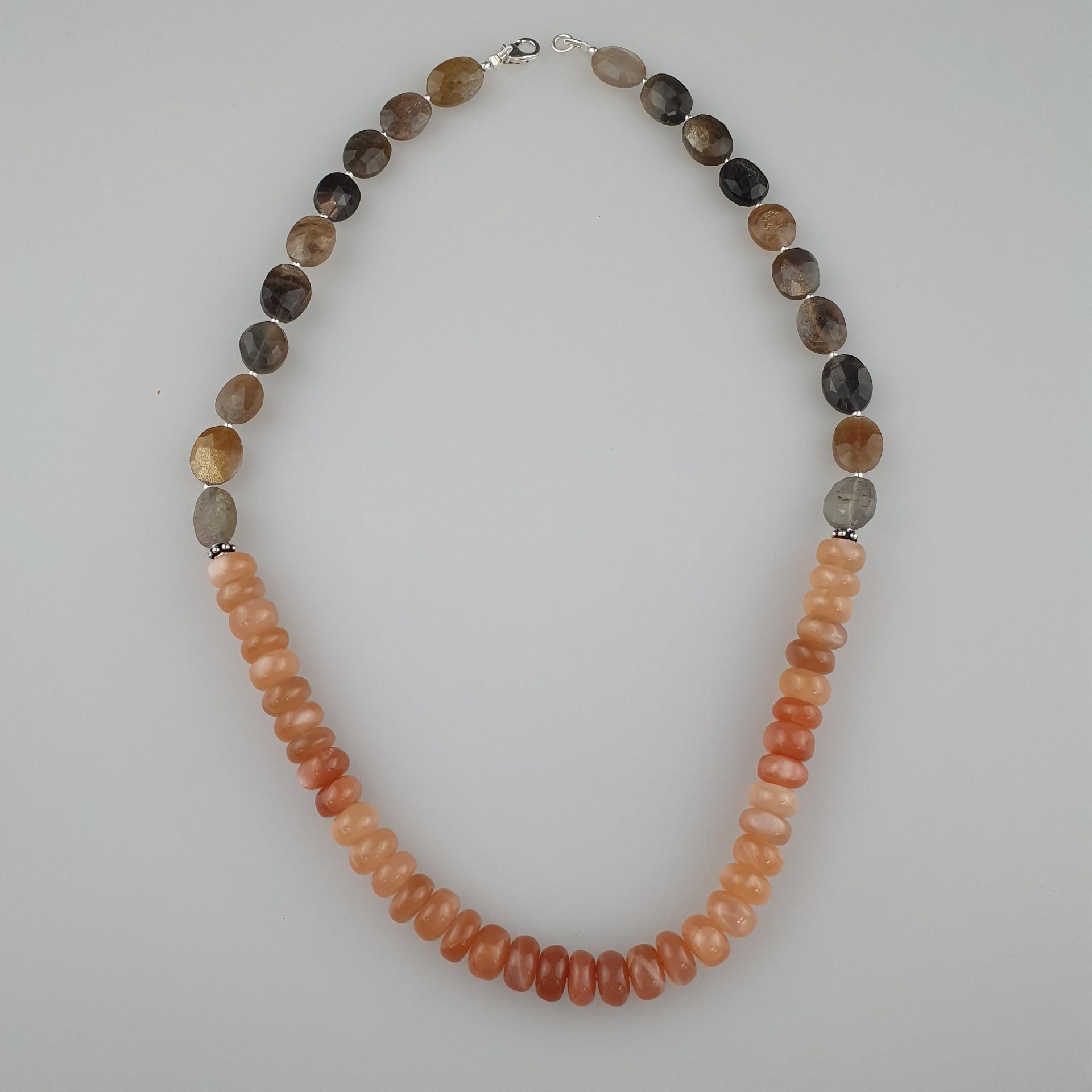Mondstein-Collier - Halskette mit verschiedenfarbigen | 222cts Moonstone Necklace made of oval and