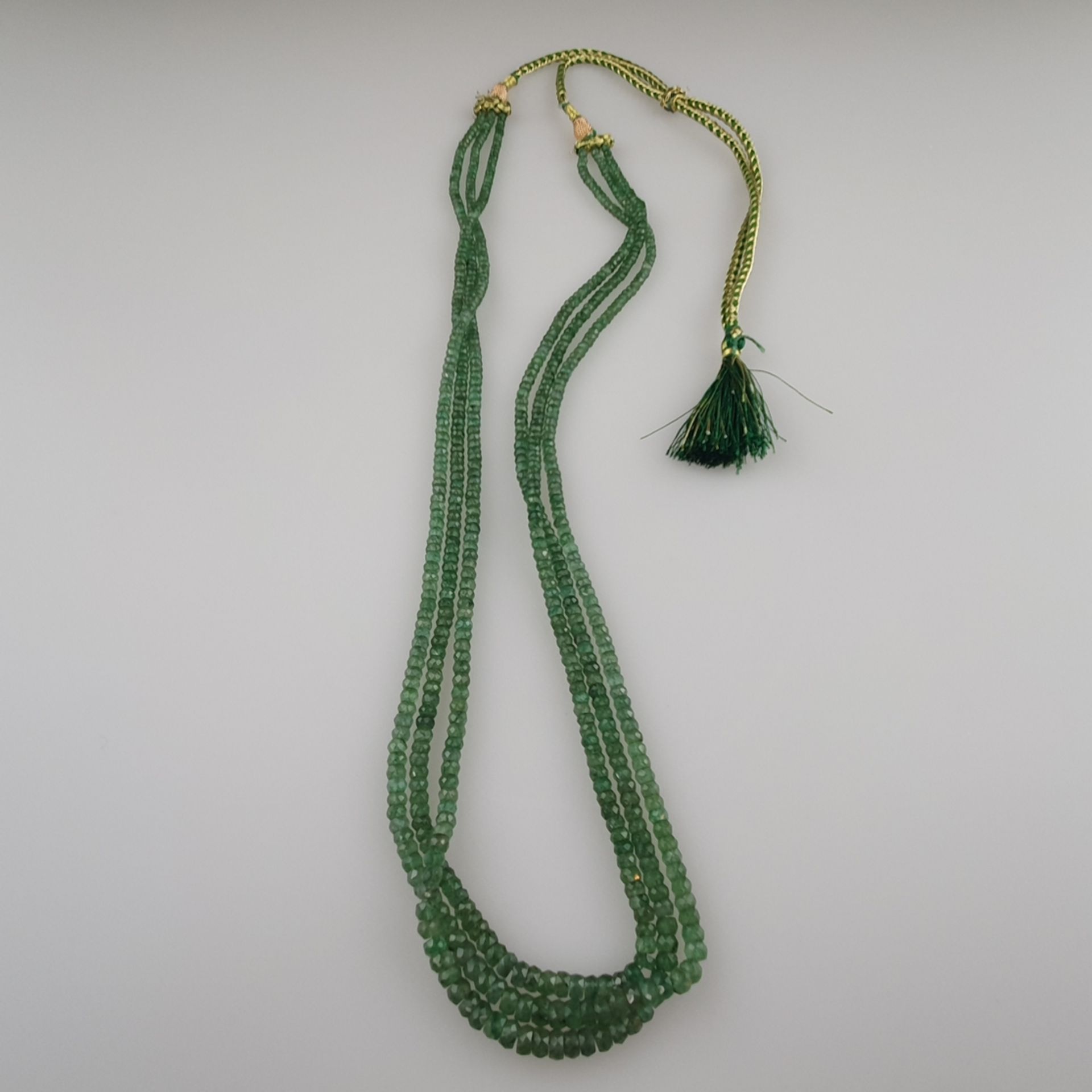 Aventurin-Collier - dreireihige Halskette mit facettierten | 126 cts Aventurine 3 Strand Necklace,