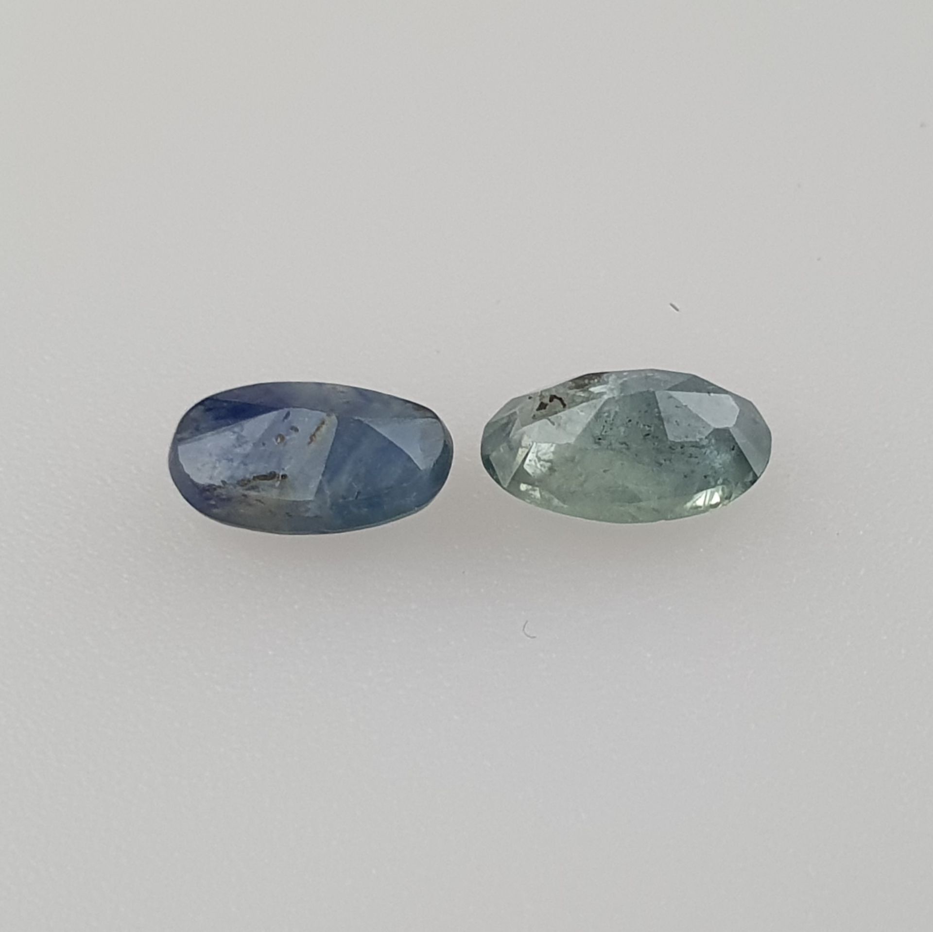 Zwei lose Saphire - oval facettiert, 1.18 ct. und 1.27 ct | LOT OF 2 Natural Blue Sapphire Certifie - Bild 3 aus 4